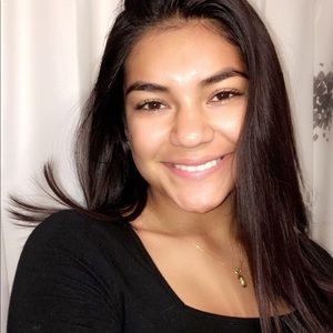 Meet your Posher, Isabella